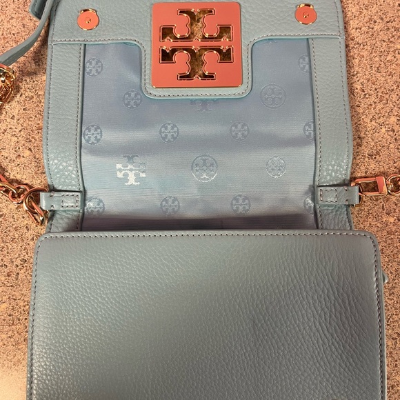 Tory Burch Women's Small Britten Pebbled Leather Combo Crossbody Bag - Picture 3 of 5